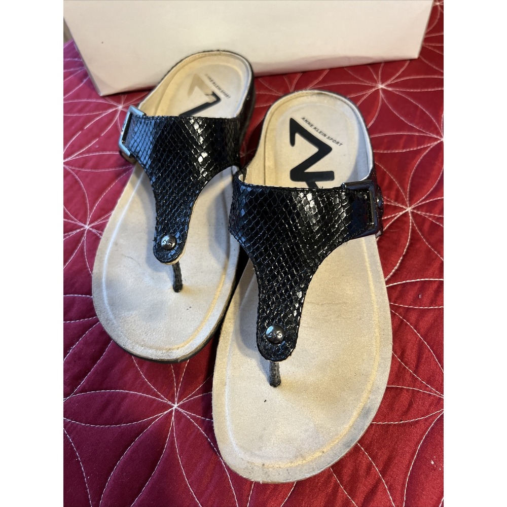 AK Anne Klein Sport Qince Womens Size 8 M Black Casual Flip Flop Thong Sandals